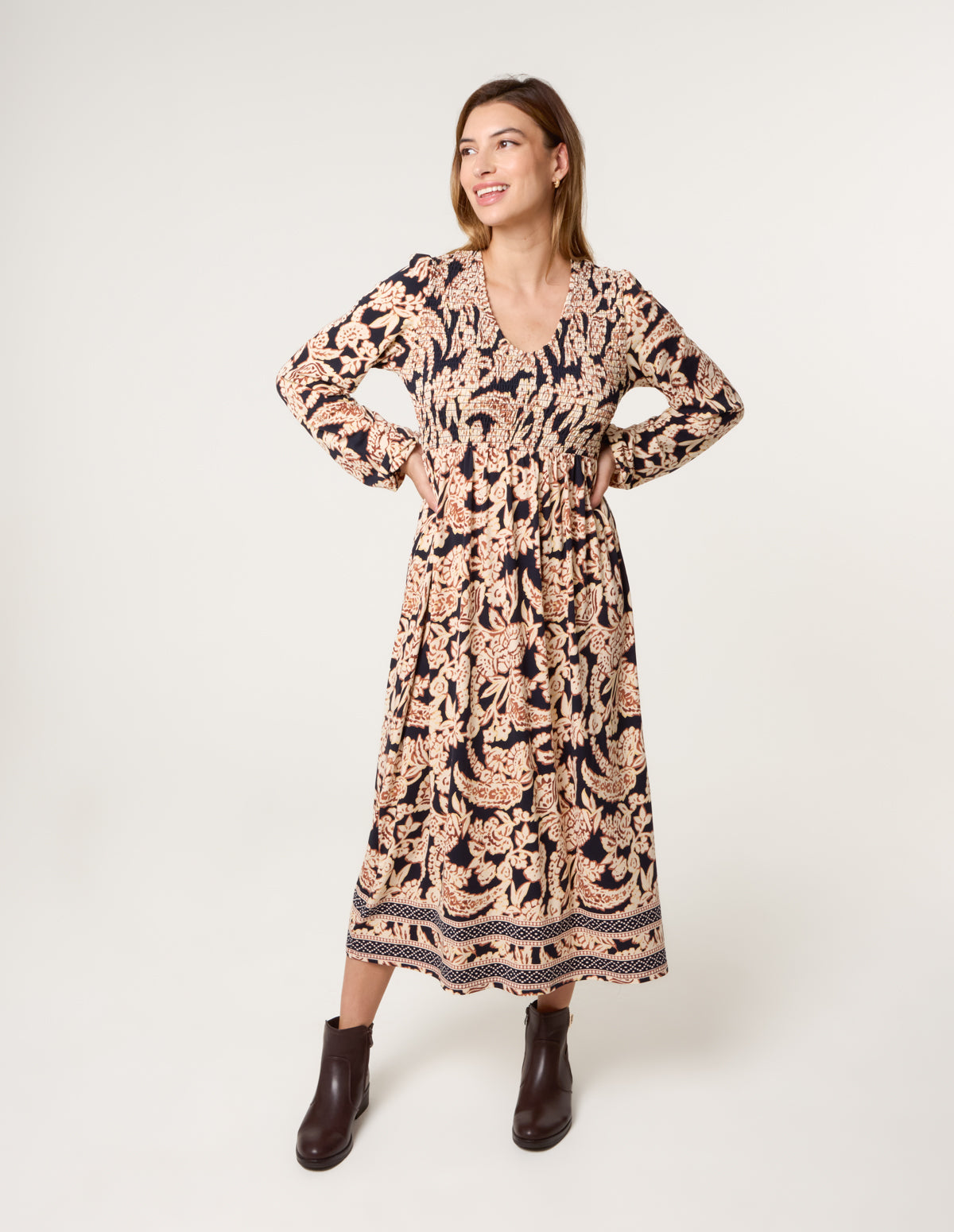 V Neck Shirred Border Print Midi Dress